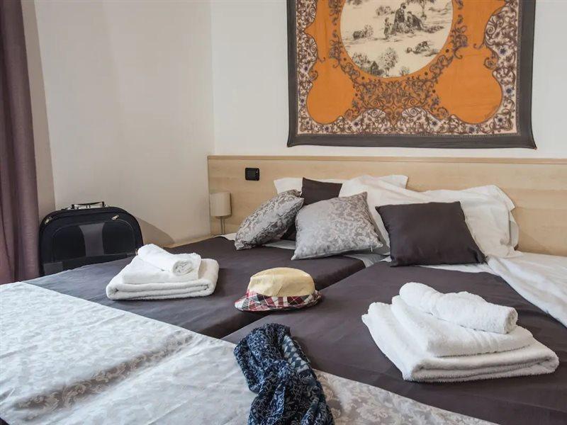 Hotel Vista Lago Brunate Luaran gambar