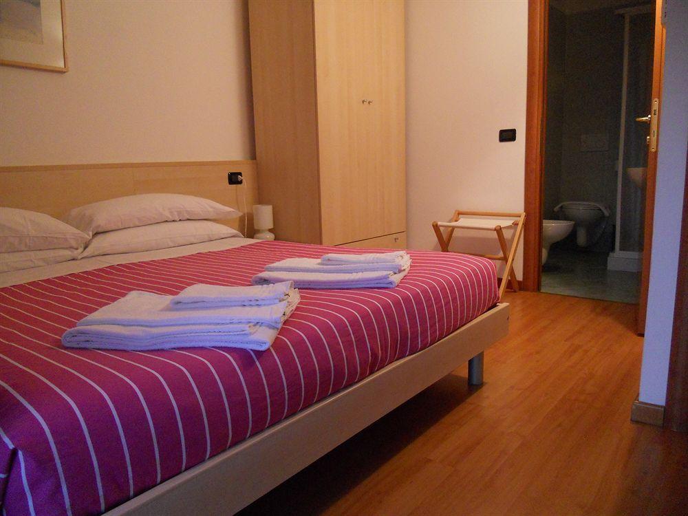 Hotel Vista Lago Brunate Luaran gambar