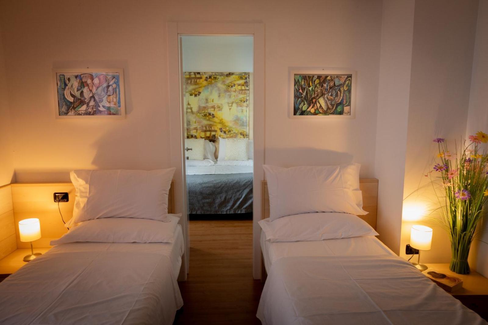 Hotel Vista Lago Brunate Luaran gambar