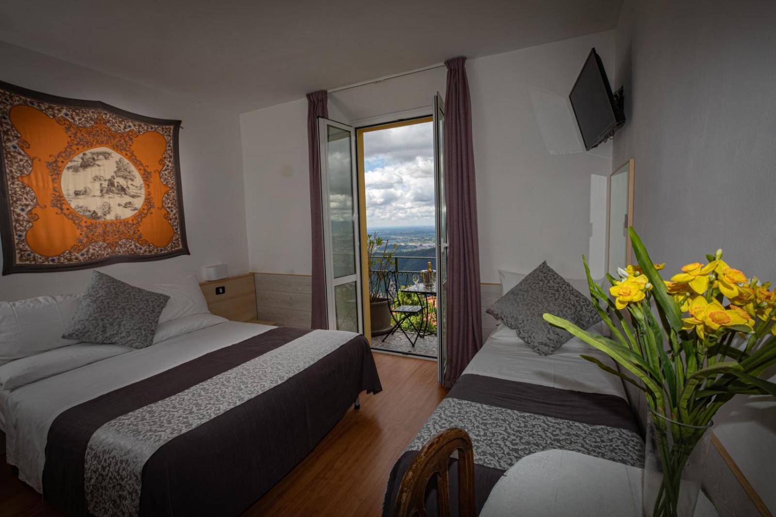Hotel Vista Lago Brunate Luaran gambar