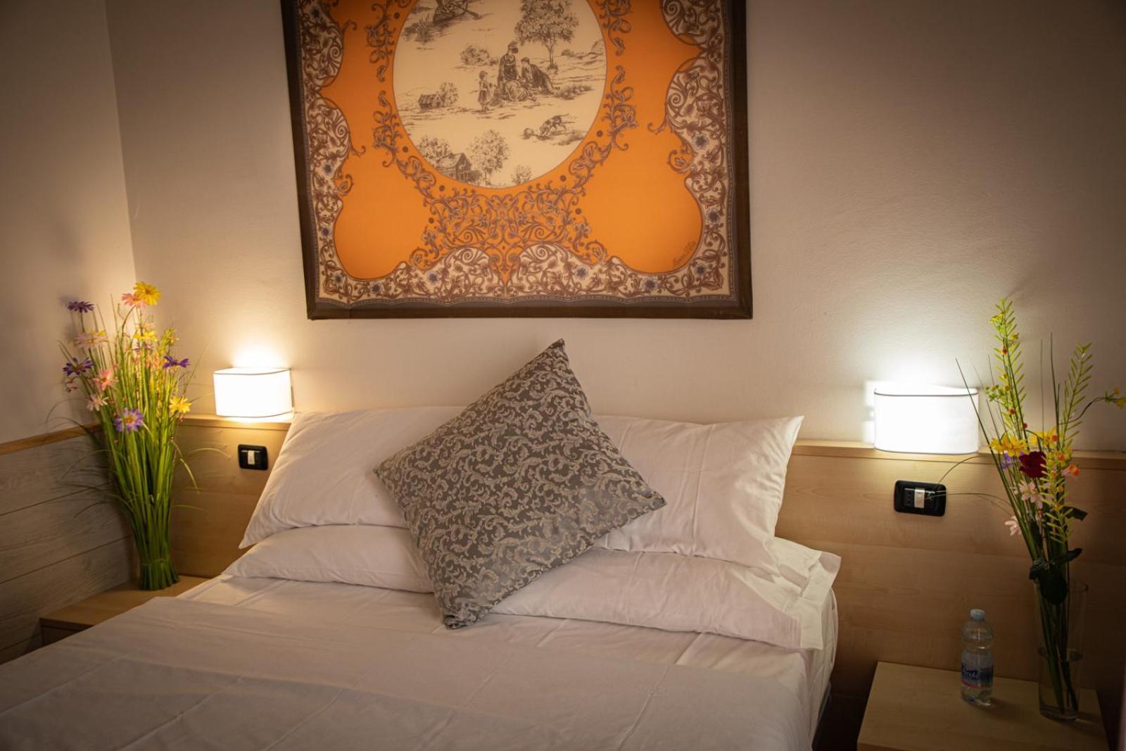 Hotel Vista Lago Brunate Luaran gambar