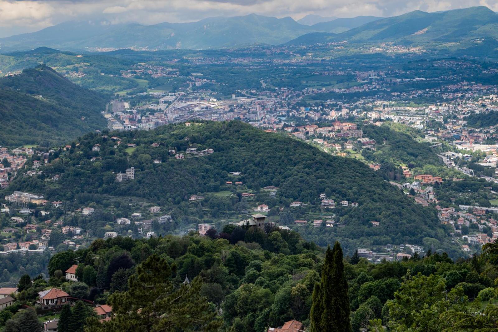 Hotel Vista Lago Brunate Luaran gambar