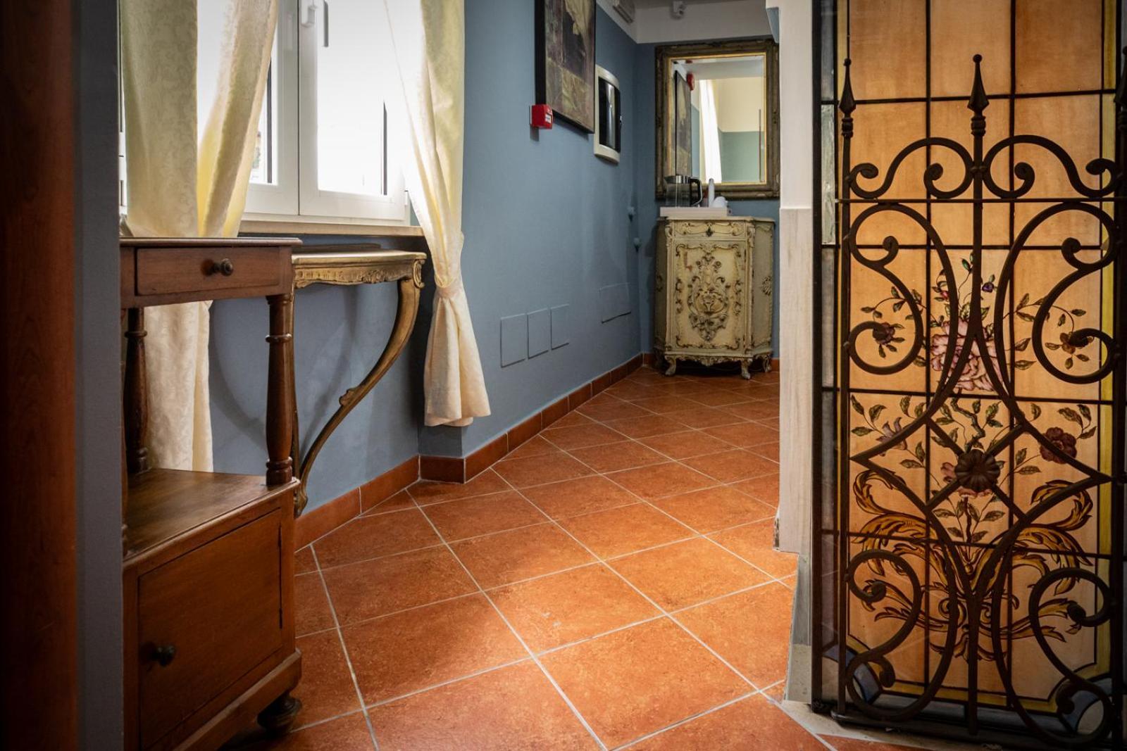 Hotel Vista Lago Brunate Luaran gambar