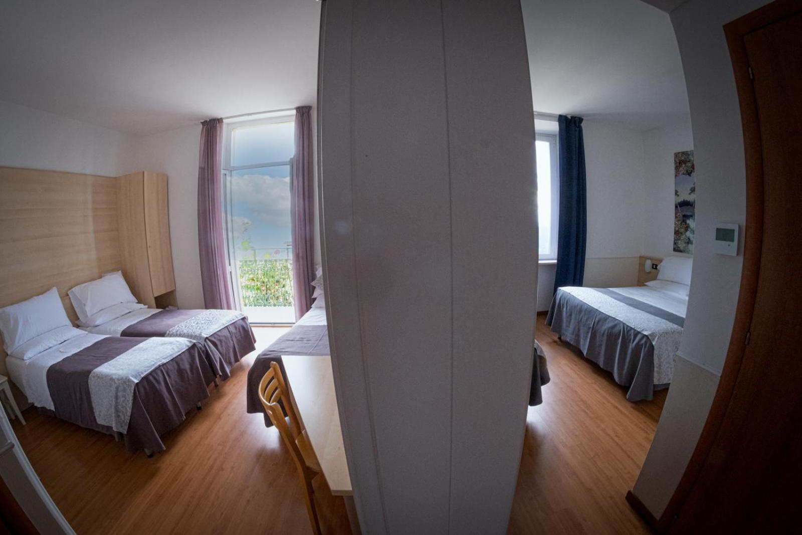 Hotel Vista Lago Brunate Luaran gambar