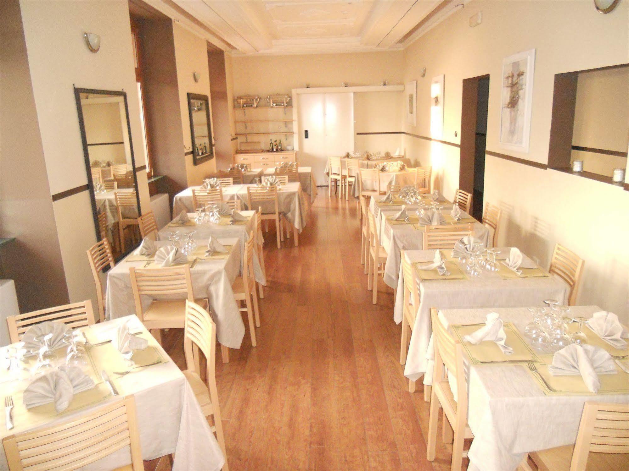 Hotel Vista Lago Brunate Luaran gambar